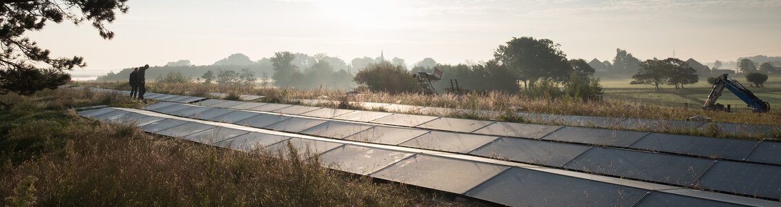 Fort KIJK_veld zonnepanelen | © Hooijschuur